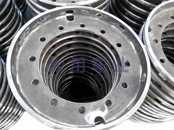 礦用寬體車輪輻